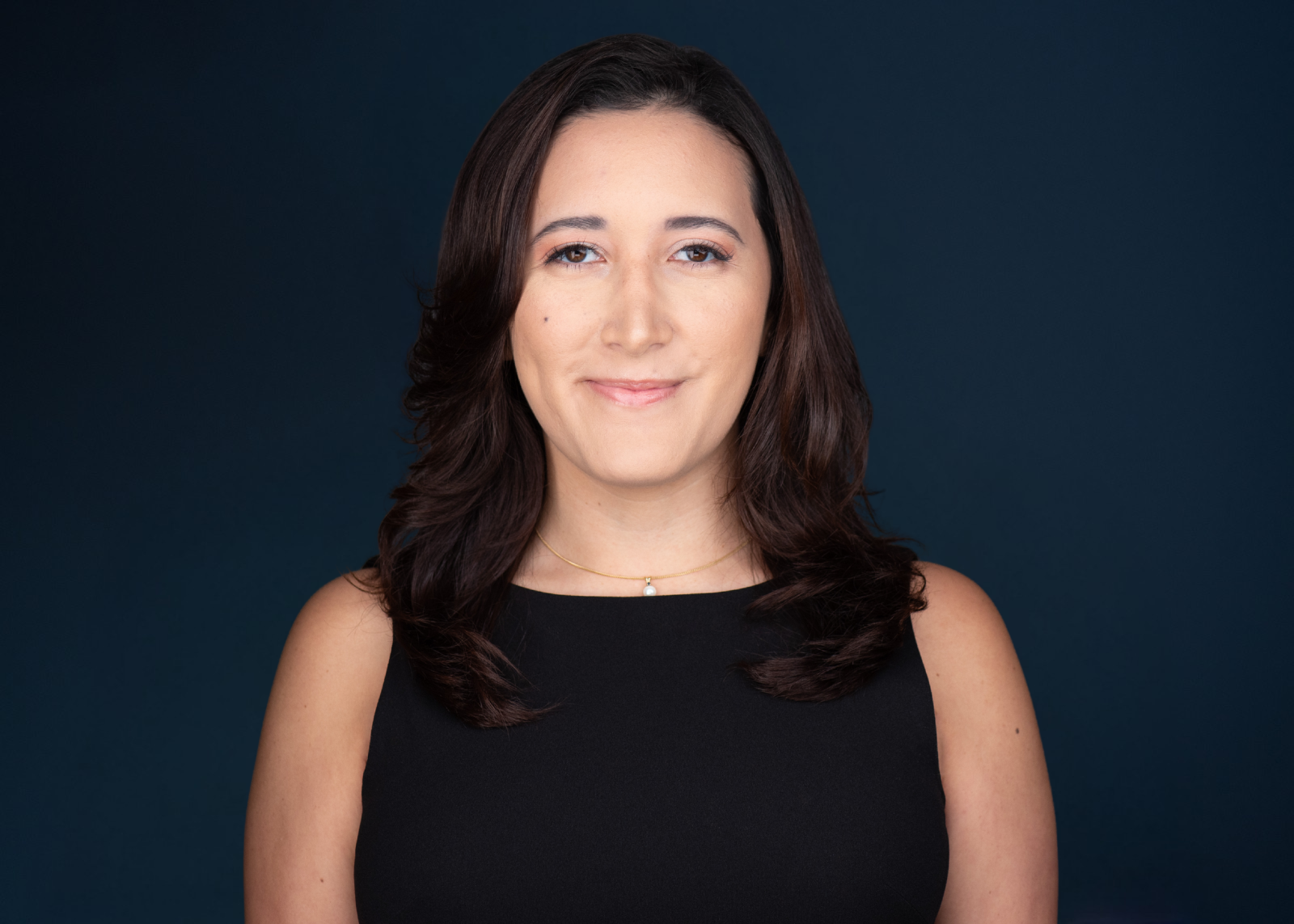 Debbie Porres Headshot